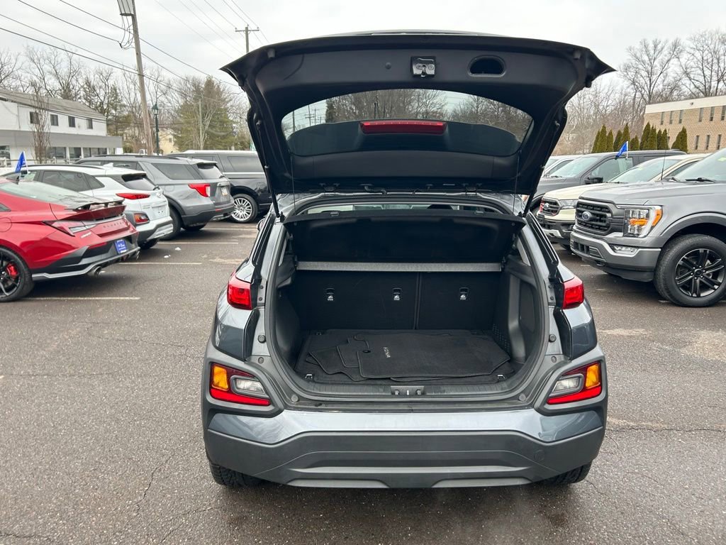 Used 2021 Hyundai Kona SEL Plus w/ Cargo Package image 10