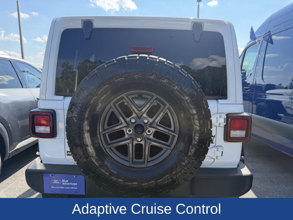 Used 2024 Jeep Wrangler Unlimited Sport AWD/4WD image 5