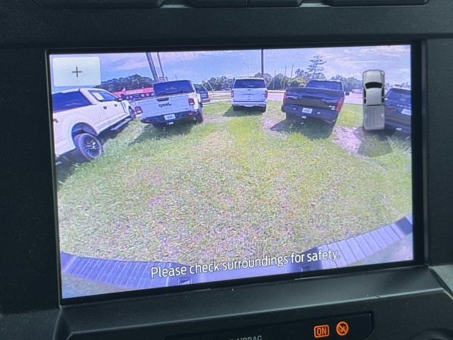 Certified 2020 Ford F250 XLT w/ XLT Premium Package AWD/4WD image 32