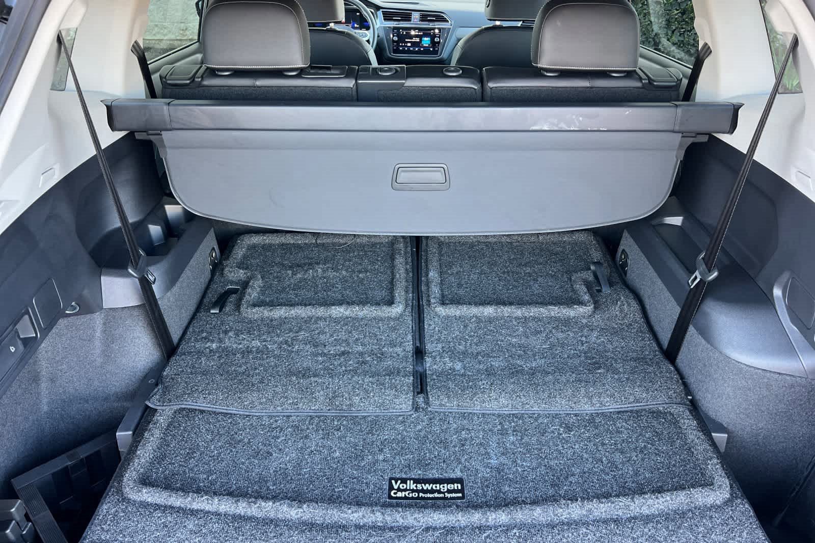 Used 2022 Volkswagen Tiguan SE image 16