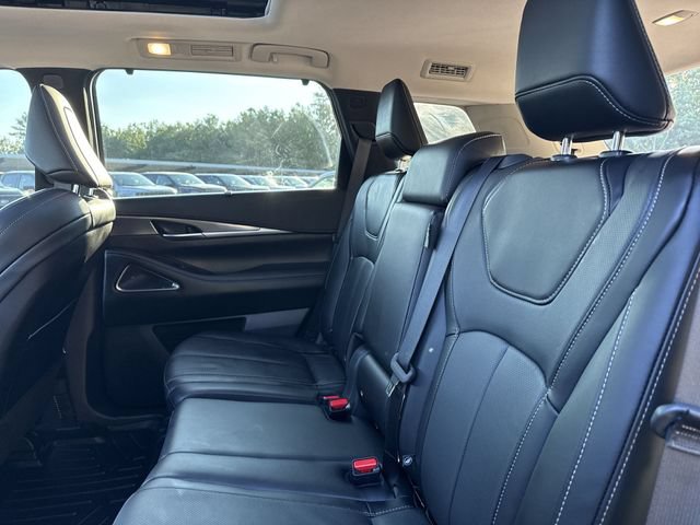 Used 2024 INFINITI QX60 Luxe w/ Performance Audio Package AWD/4WD image 23