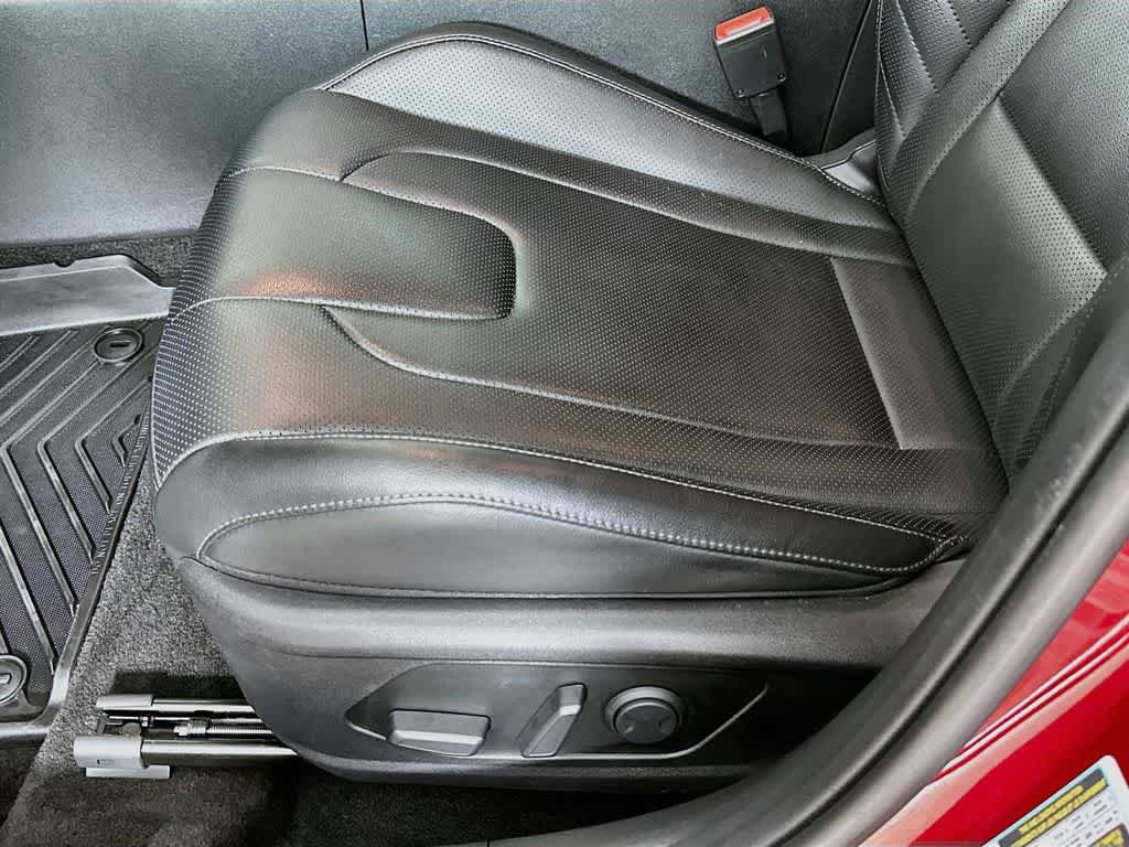 Used 2024 Hyundai Elantra Limited FWD image 30