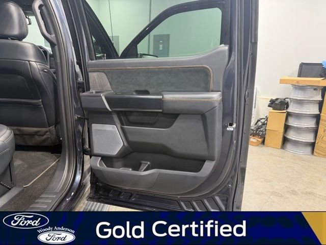 Certified 2022 Ford F150 Platinum w/ Equipment Group 701A High image 28