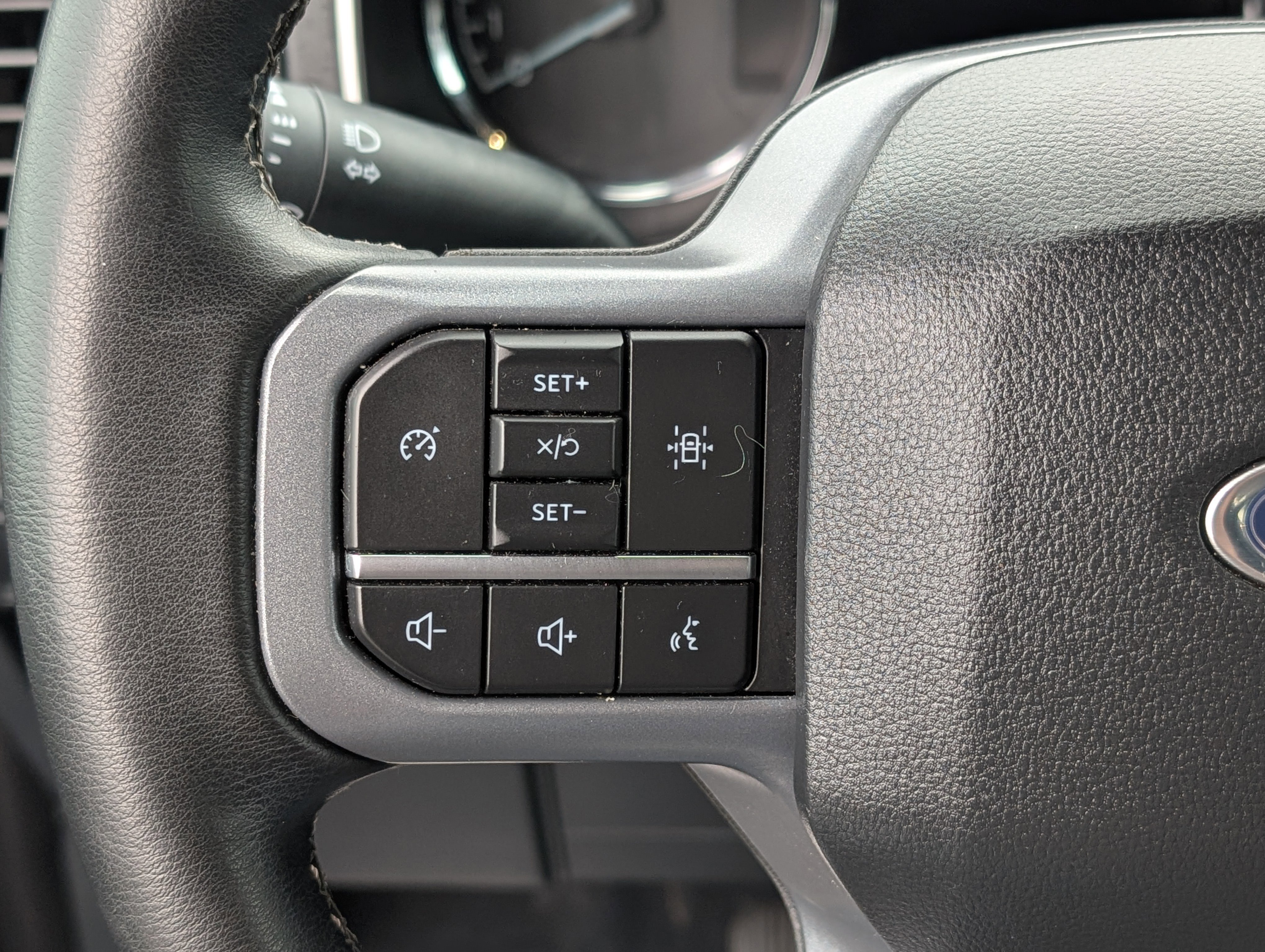 Certified 2023 Ford F150 XLT w/ Equipment Group 302A High image 21