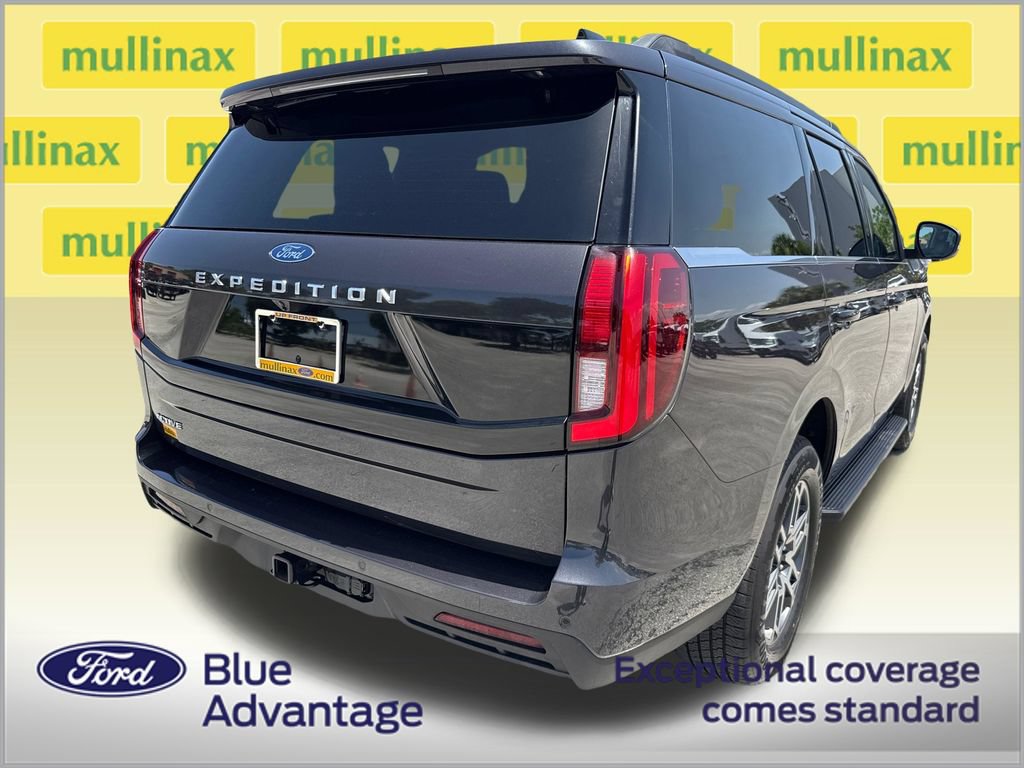 Certified 2025 Ford Expedition Active RWD image 4