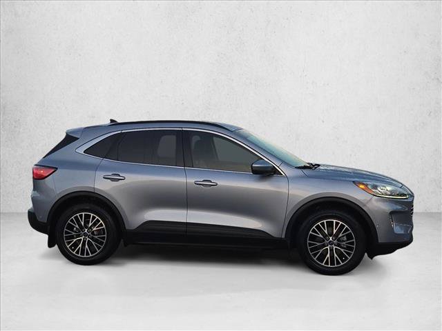 Certified 2022 Ford Escape Titanium w/ Titanium Premium Package FWD video 4