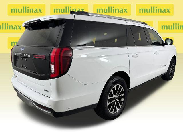 Certified 2025 Ford Expedition Max Platinum AWD/4WD image 4