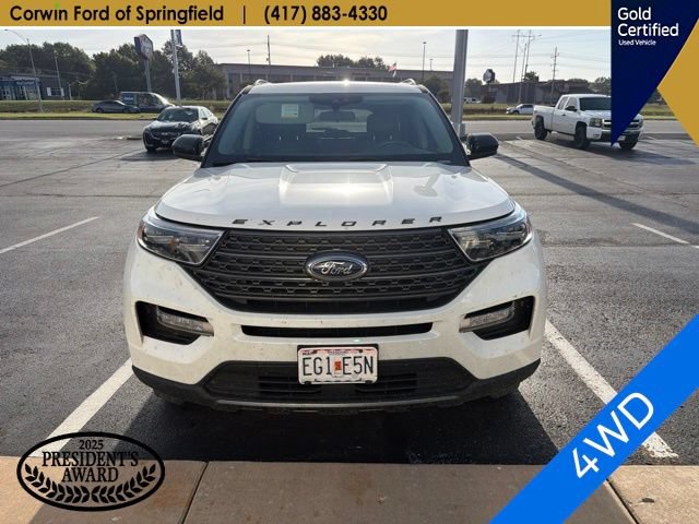 Certified 2024 Ford Explorer XLT w/ Equipment Group 202A AWD/4WD image 2