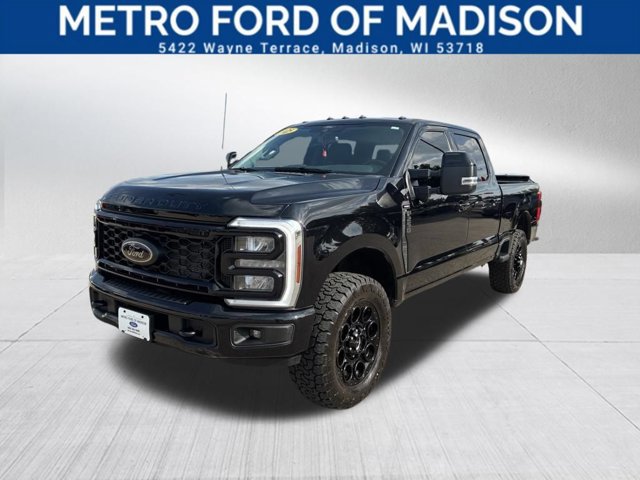 Certified 2025 Ford F250 Lariat w/ Black Appearance Package