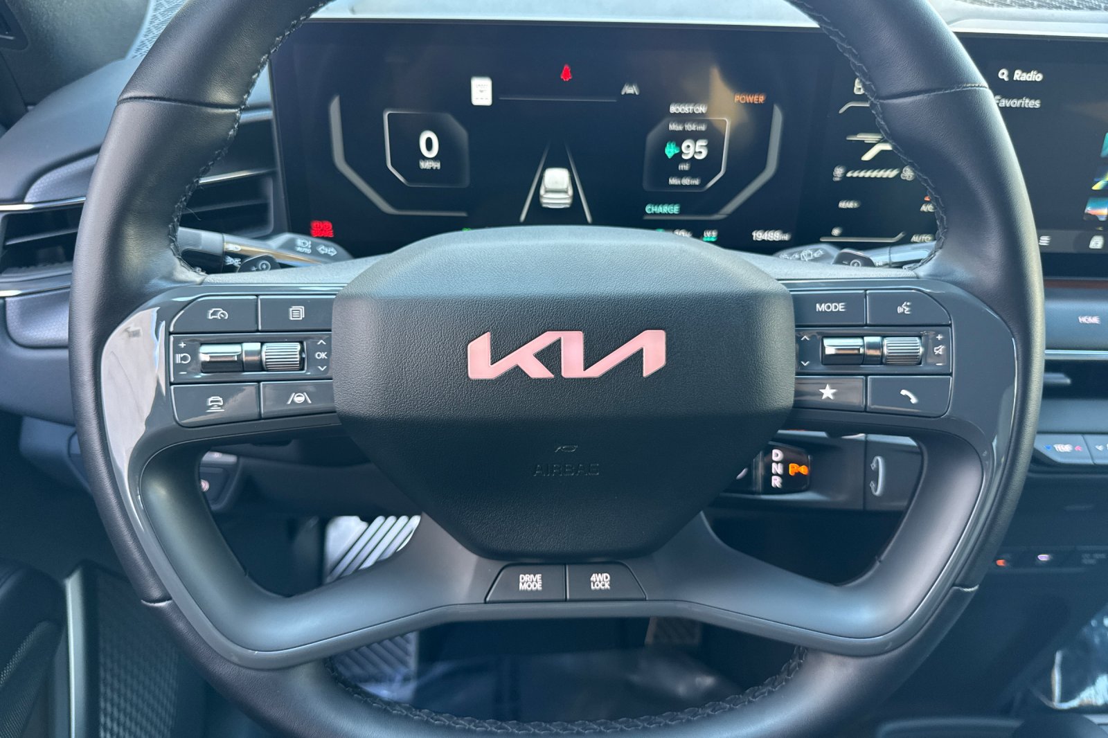 Used 2024 Kia EV9 GT-Line AWD/4WD image 24