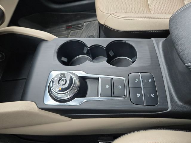 Certified 2020 Ford Escape Titanium AWD/4WD image 12