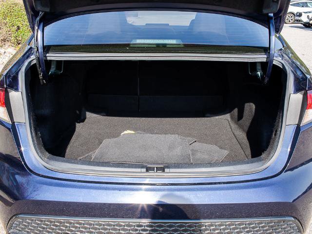 Used 2020 Toyota Corolla SE image 21