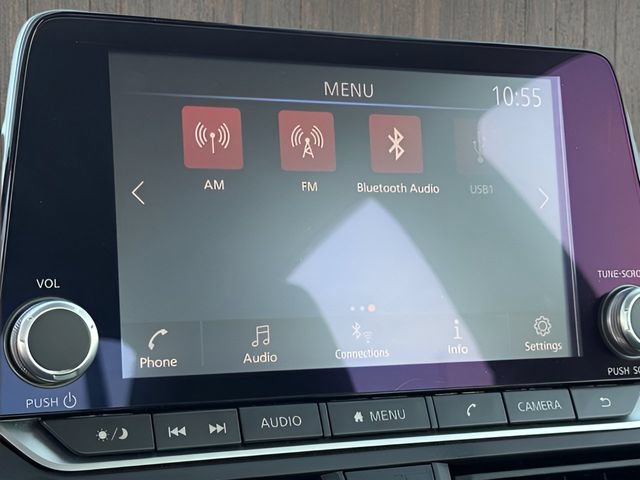 Used 2025 Nissan Altima 2.5 SV FWD image 22