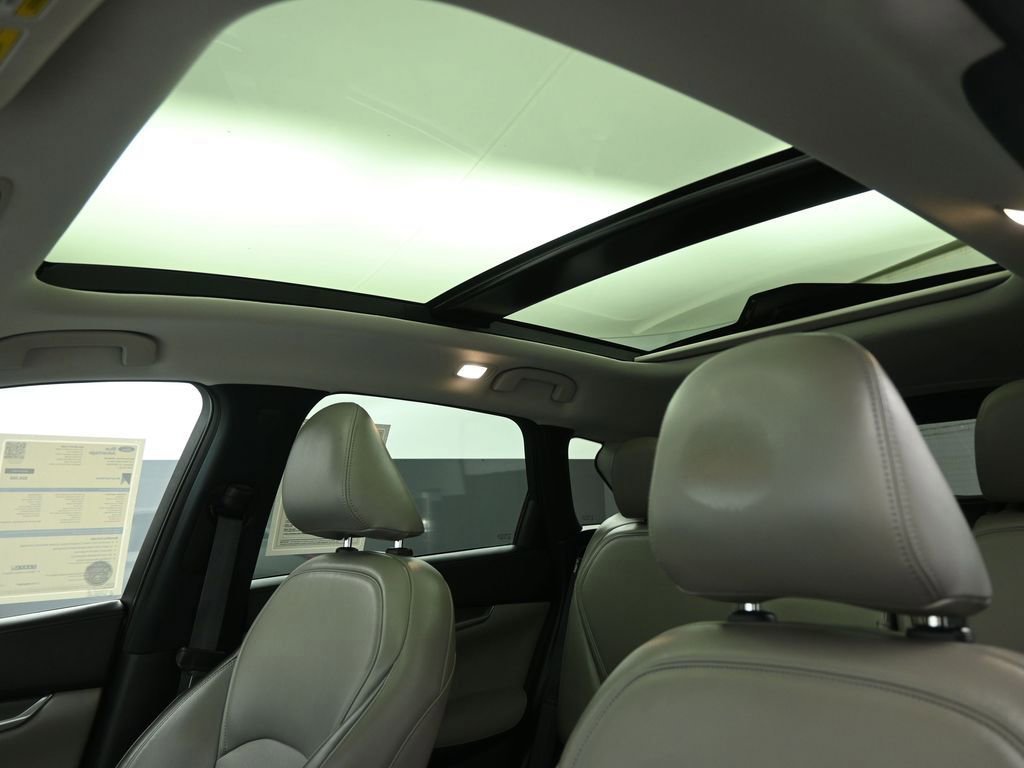 Used 2024 INFINITI QX50 Luxe image 46