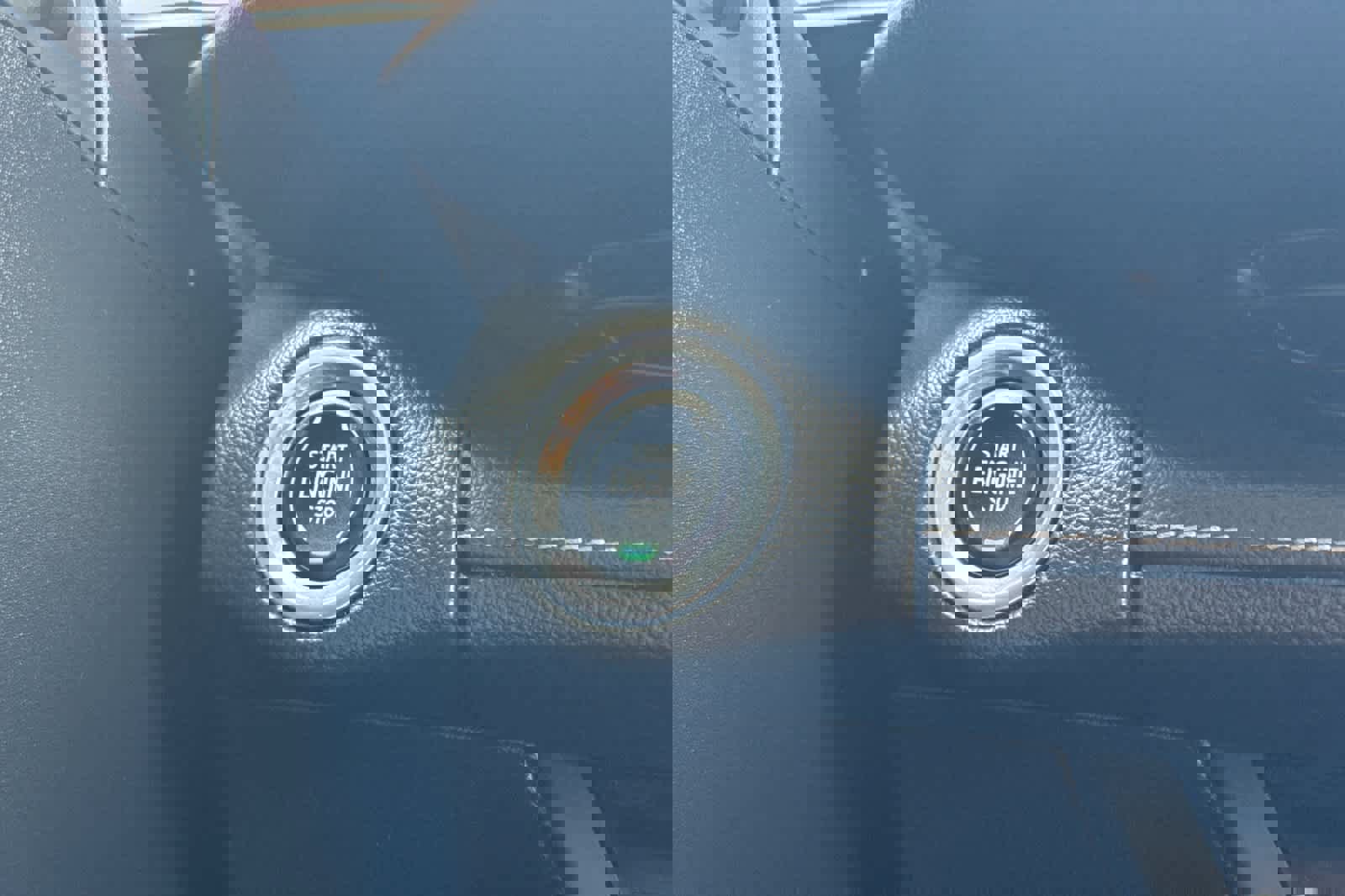 Used 2023 Buick Envision Essence image 22