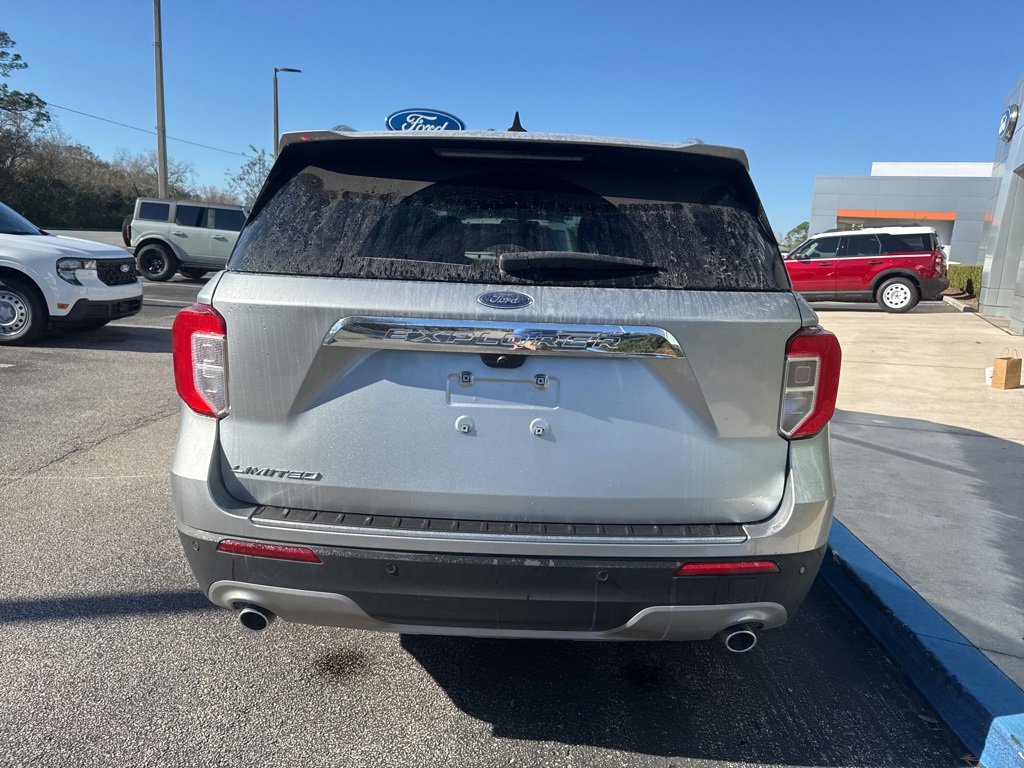 Certified 2024 Ford Explorer Limited image 6