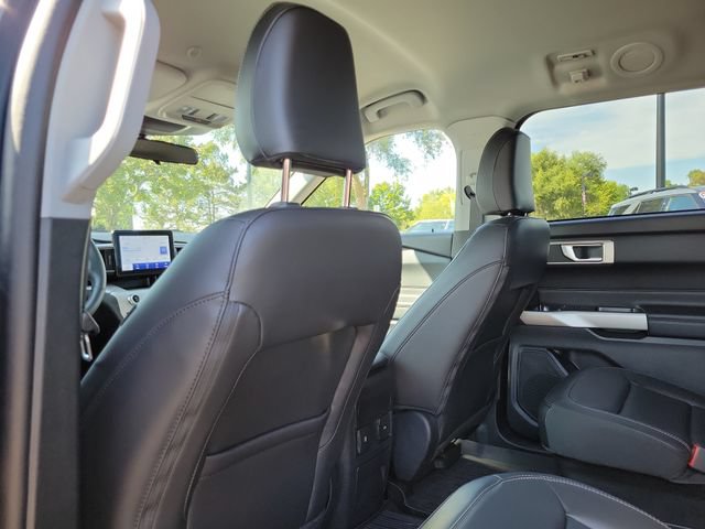 Certified 2023 Ford Explorer XLT w/ Equipment Group 202A AWD/4WD image 28