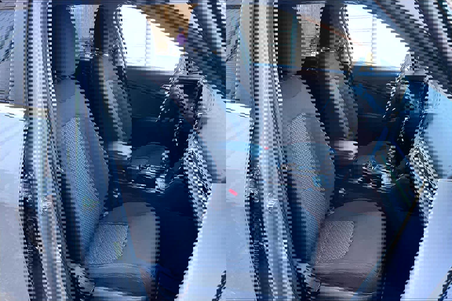 Used 2023 Kia Sportage LX image 13