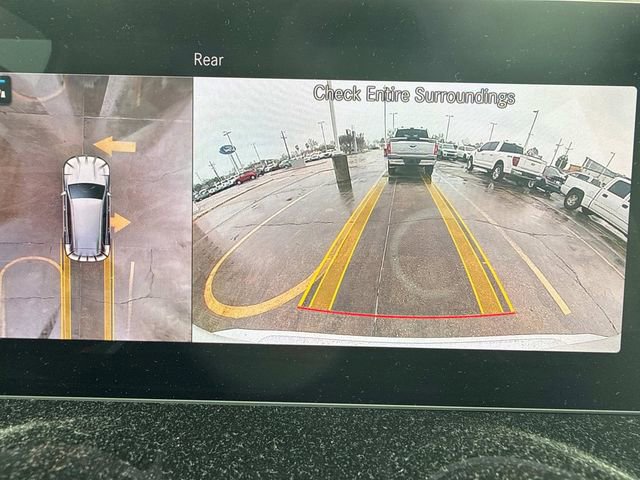 Used 2021 Mercedes-Benz GLB 250 image 32