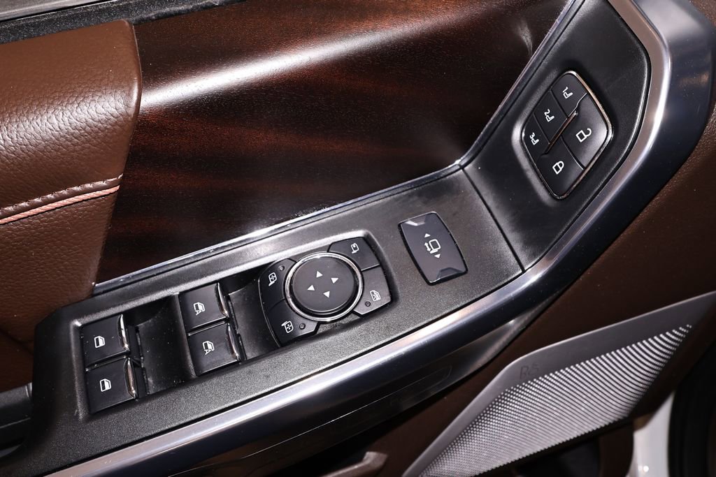 Certified 2025 Ford F250 King Ranch AWD/4WD image 12