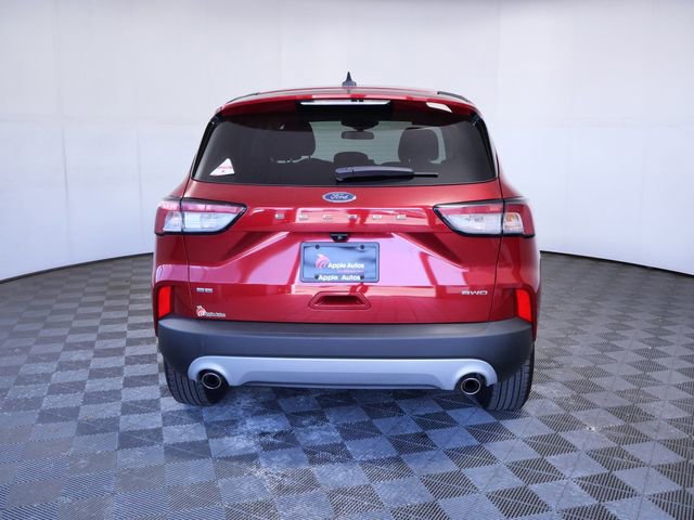 Certified 2022 Ford Escape SE w/ Cold Weather Package AWD/4WD image 7