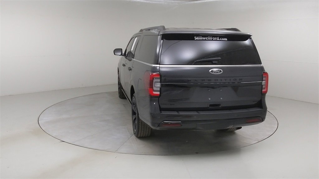 Certified 2022 Ford Expedition Max Limited image 17