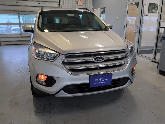 Certified 2018 Ford Escape SE AWD/4WD image 35