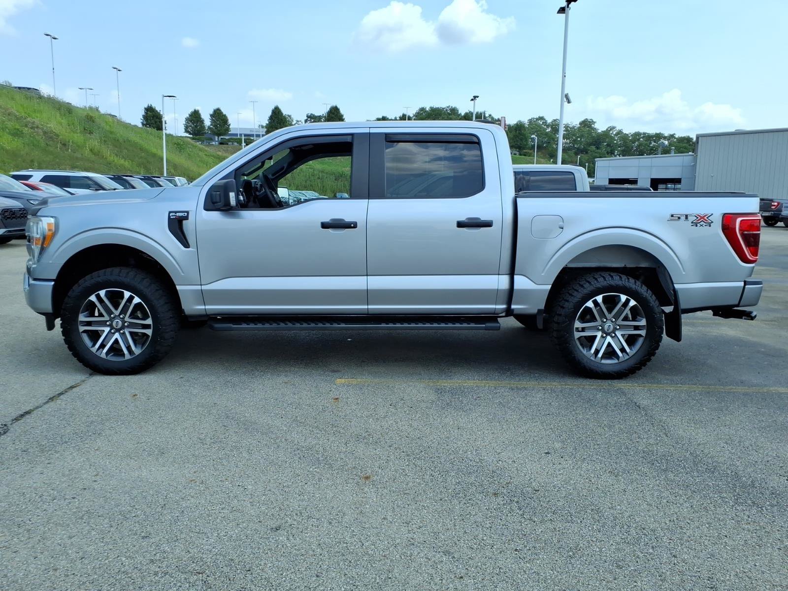 Certified 2021 Ford F150 XL w/ STX Appearance Package AWD/4WD image 4