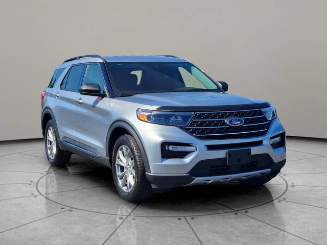 Certified 2023 Ford Explorer XLT w/ Equipment Group 202A AWD/4WD image 14