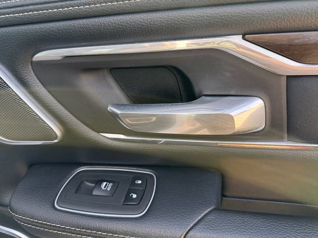 Used 2021 RAM 1500 Laramie AWD/4WD image 5