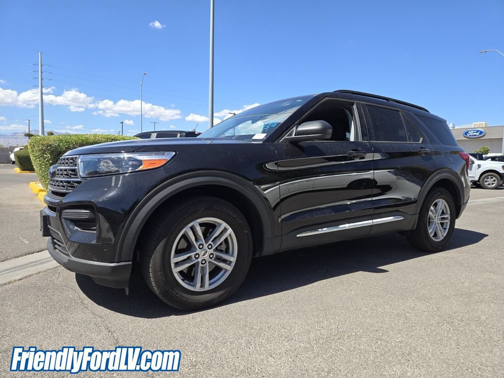 Certified 2023 Ford Explorer XLT RWD image 2