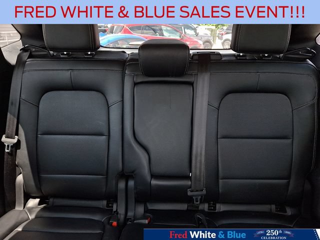 Certified 2022 Ford Escape SEL AWD/4WD image 19