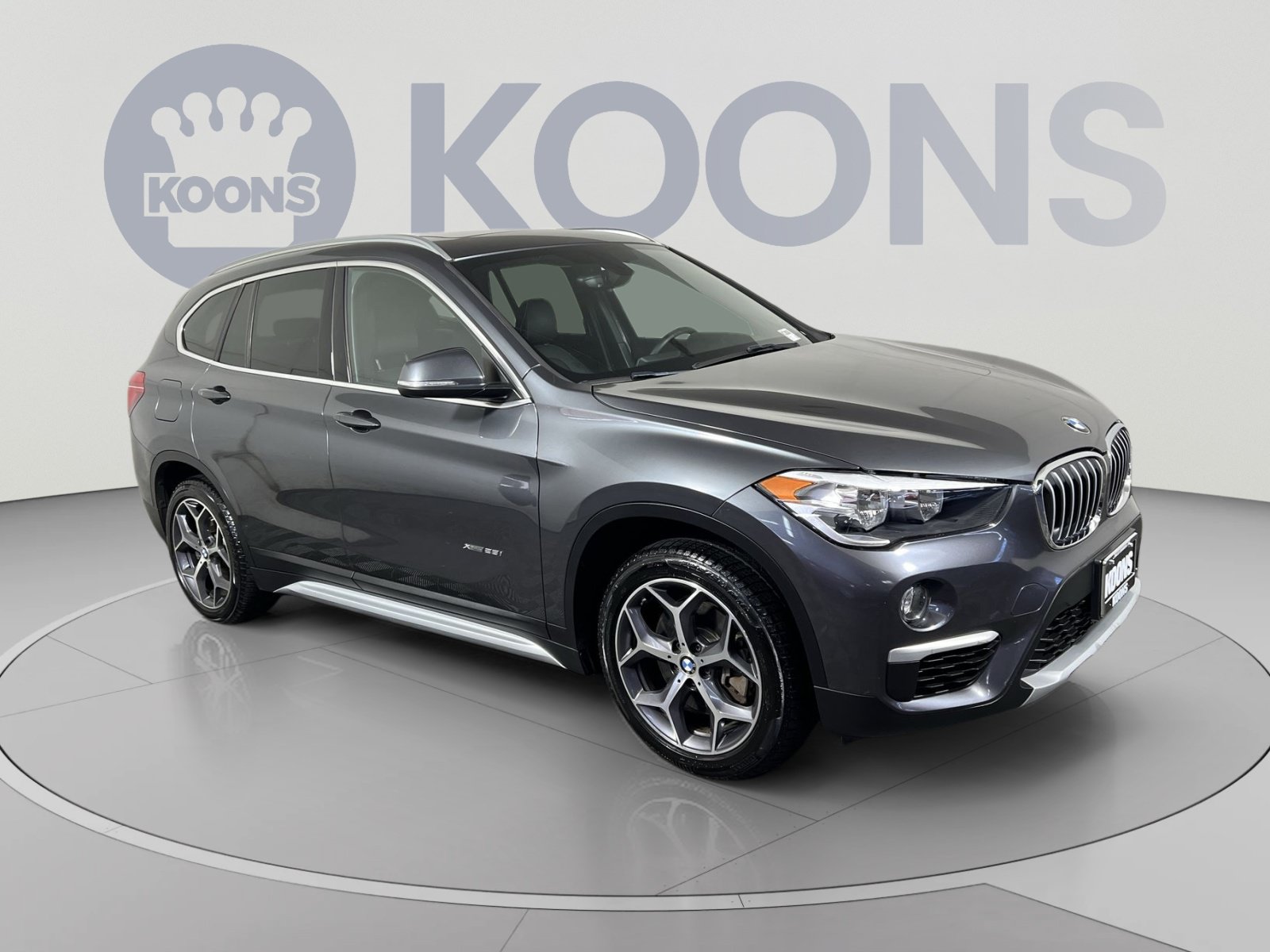 Used 2018 BMW X1 xDrive28i AWD/4WD image 2