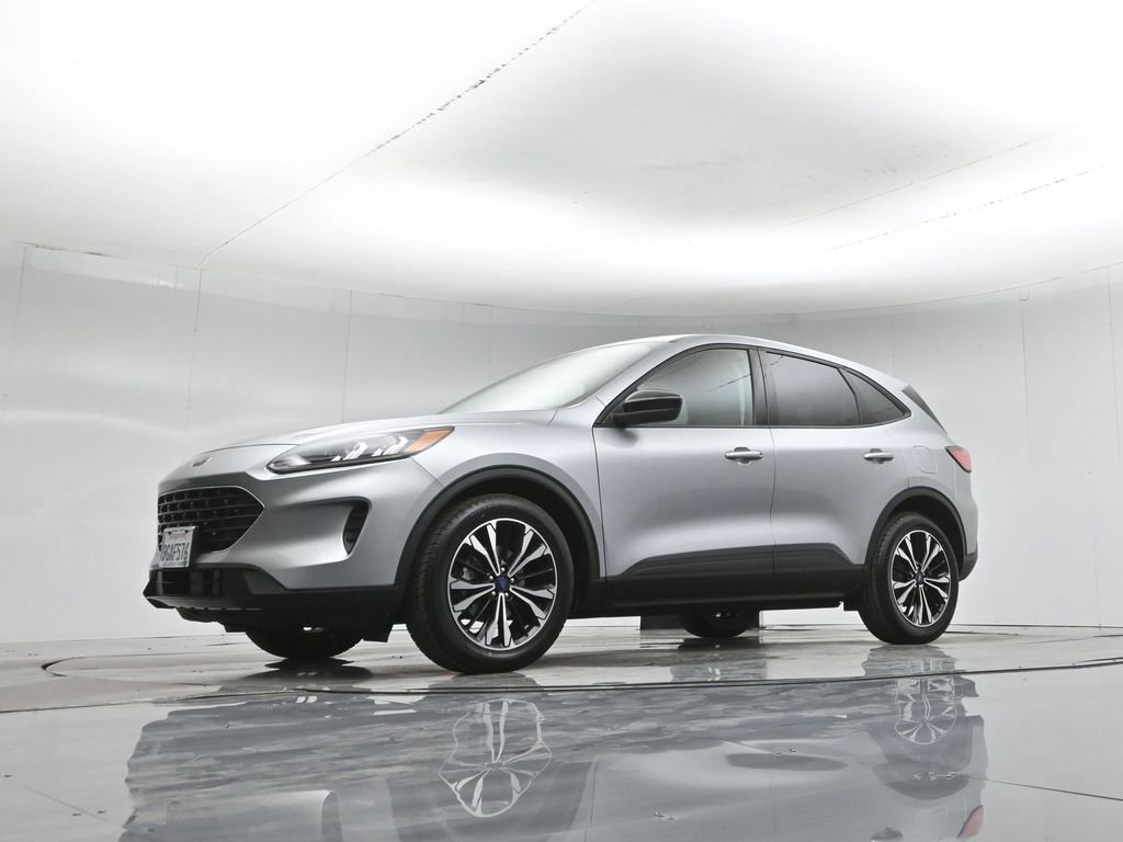 Certified 2022 Ford Escape SE w/ SE Sport Appearance Package image 26