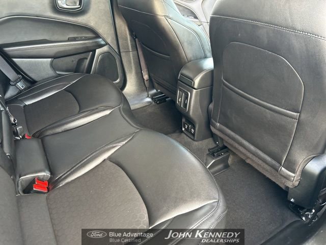 Used 2021 Jeep Compass Altitude image 32