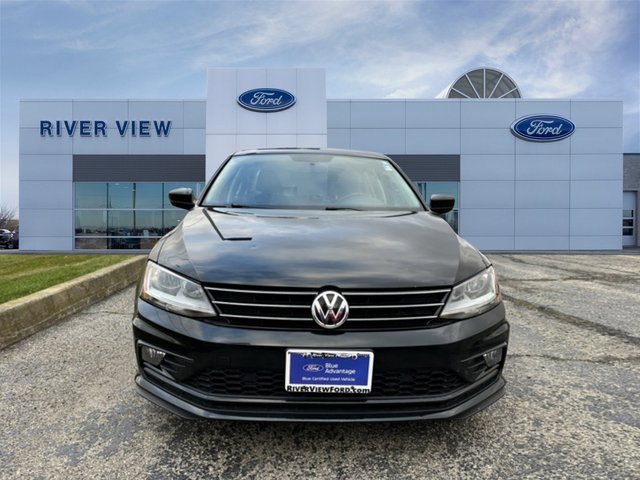 Used 2018 Volkswagen Jetta Wolfsburg Edition image 2