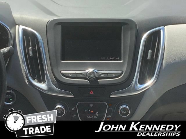 Used 2020 Chevrolet Equinox LS w/ LS Convenience Package AWD/4WD image 17