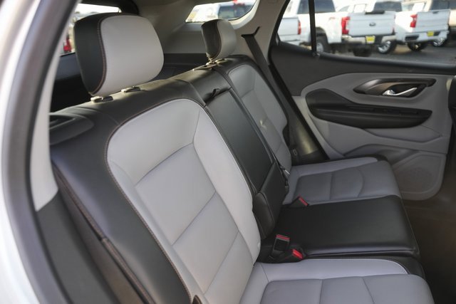 Used 2018 GMC Terrain SLT image 16