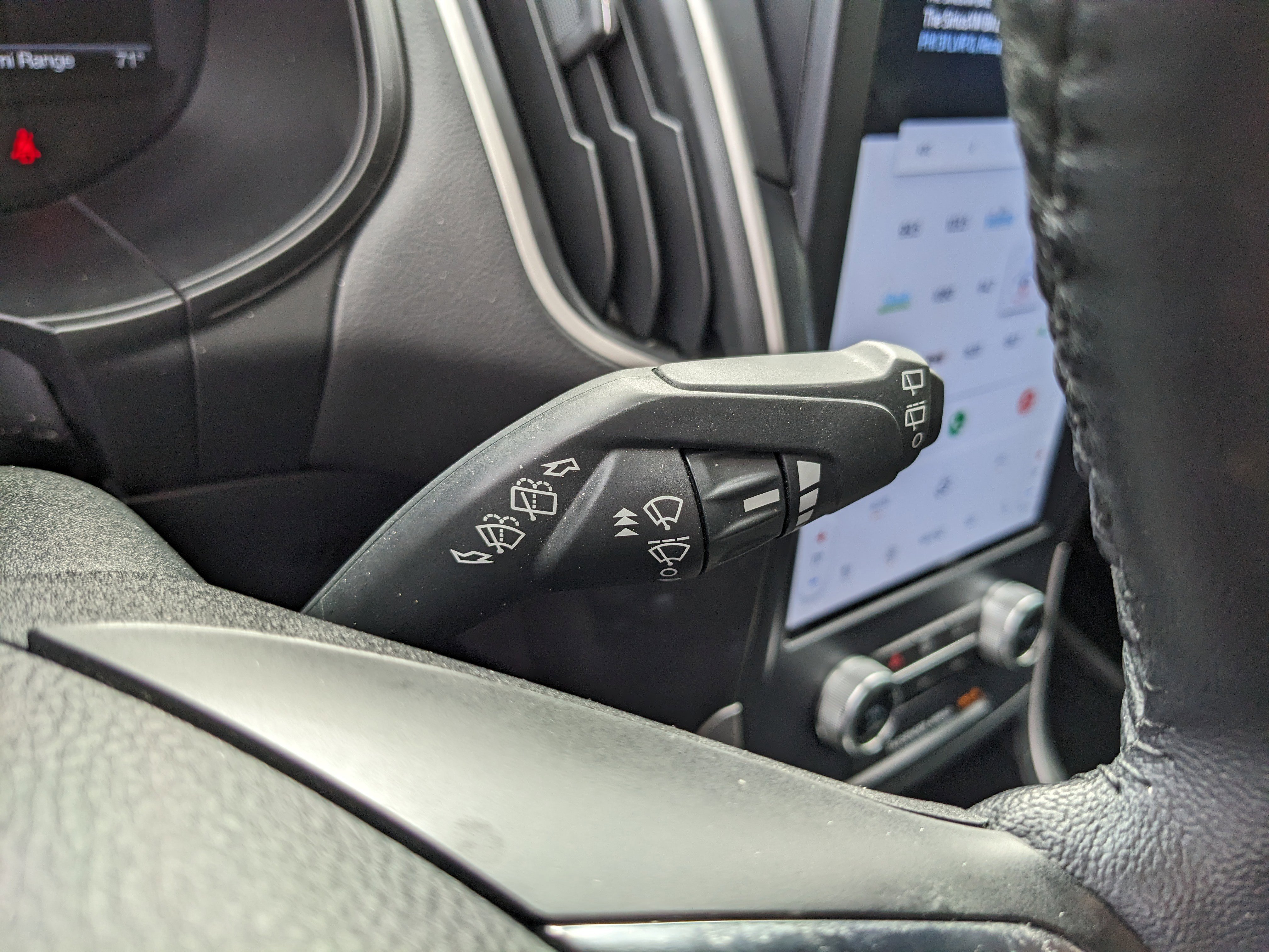 Certified 2023 Ford Edge SEL w/ Convenience Package image 33