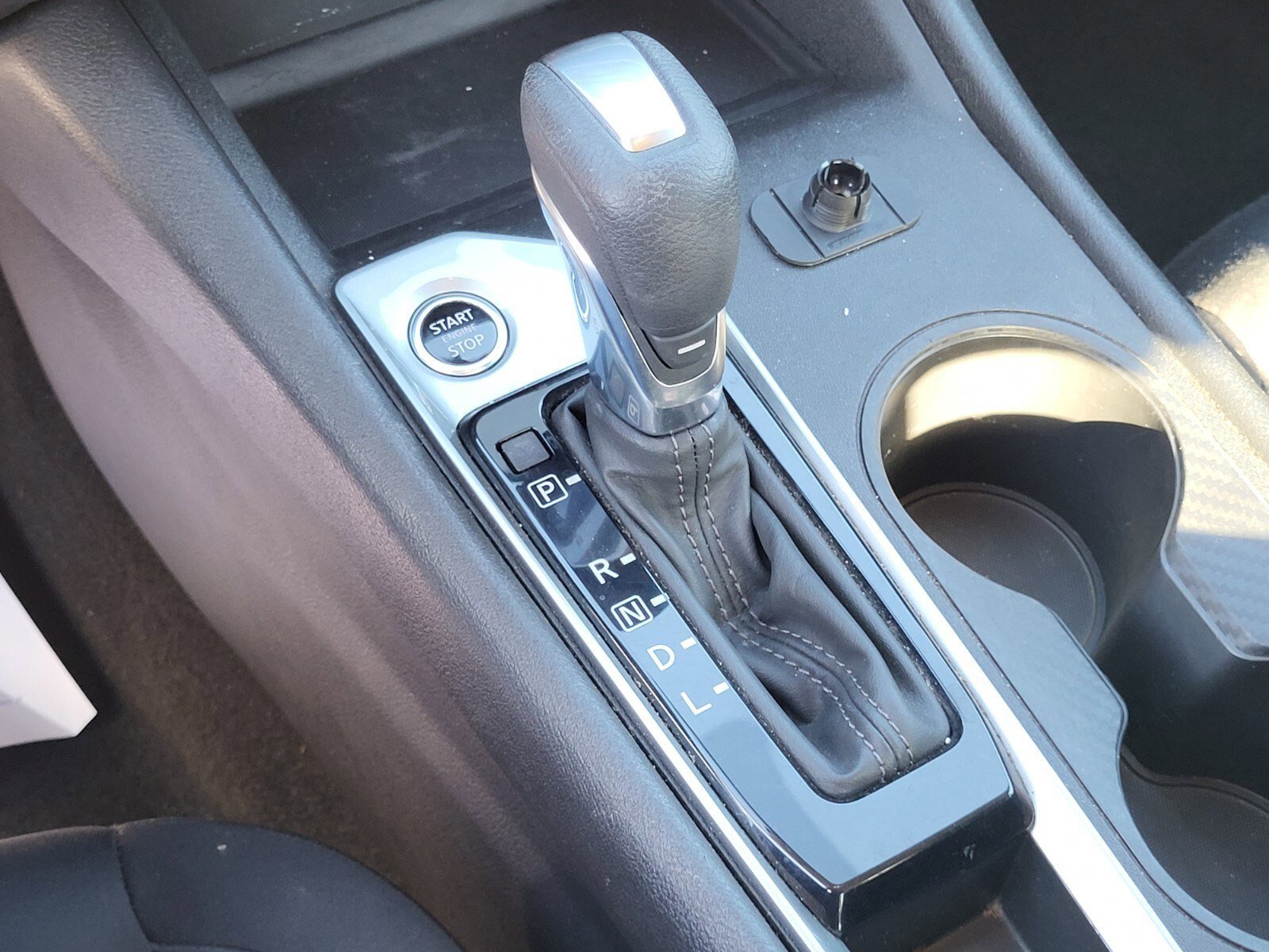 Used 2024 Nissan Altima 2.5 S image 24