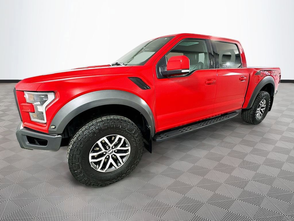 Certified 2018 Ford F150 Raptor w/ Equipment Group 802A Luxury image 2