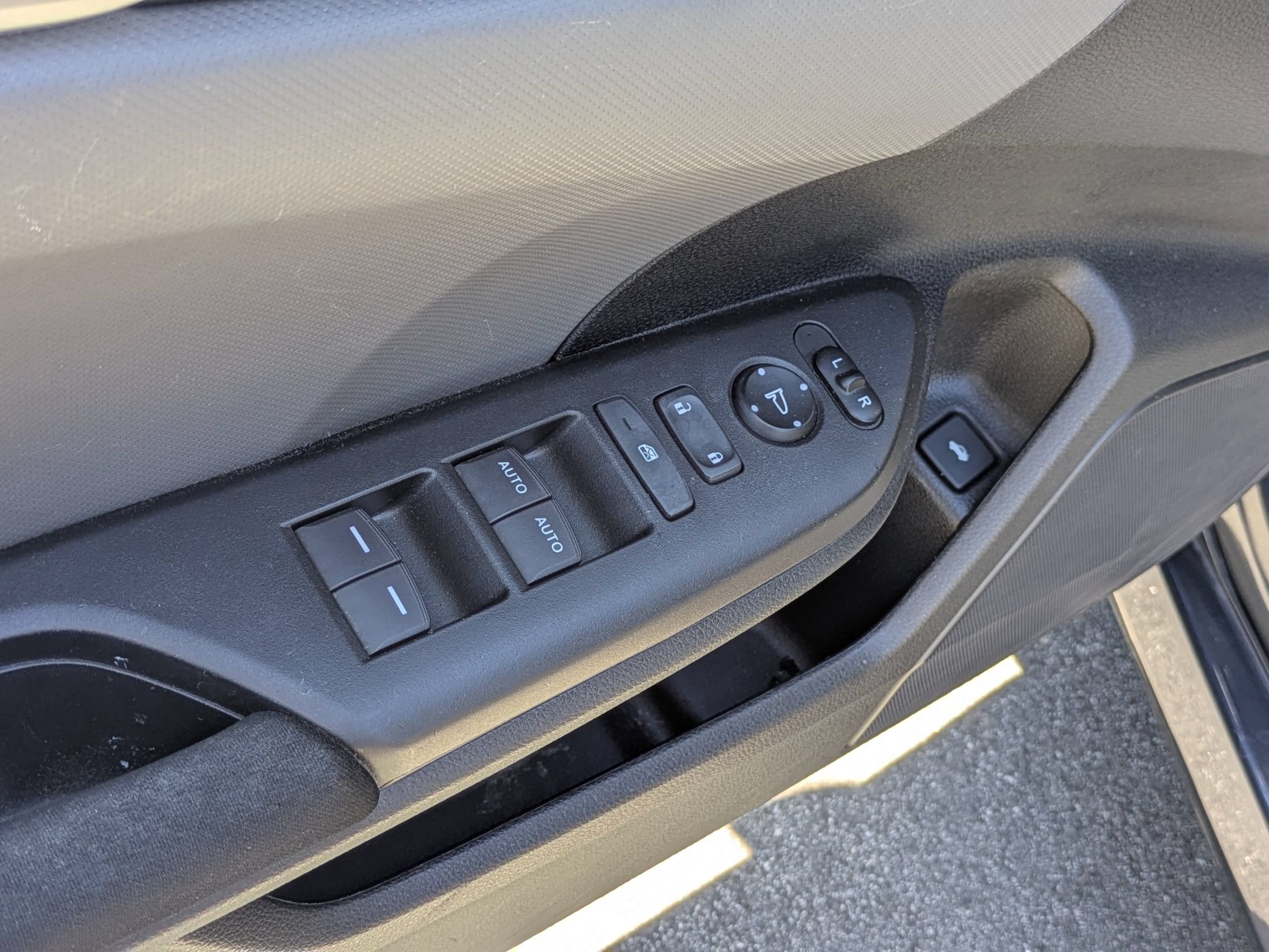 Used 2020 Honda Civic LX image 11