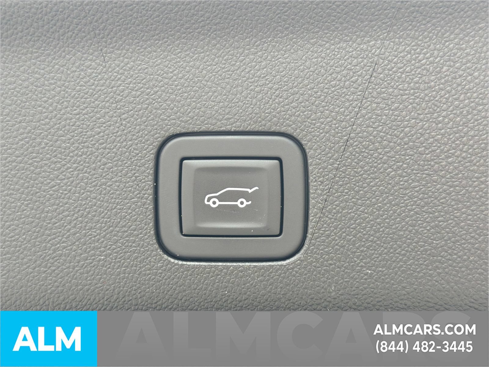 Used 2025 Chevrolet Tahoe LT AWD/4WD image 22