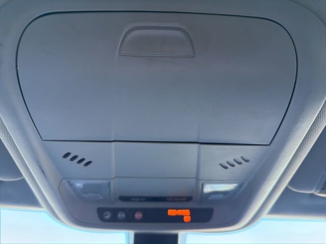 Used 2019 GMC Terrain SLE image 32