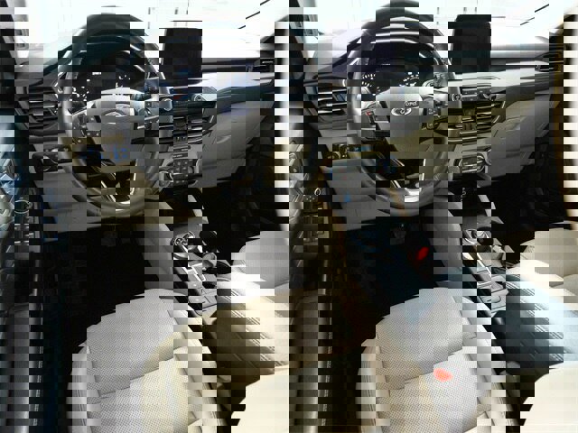 Certified 2022 Ford Escape SEL image 8