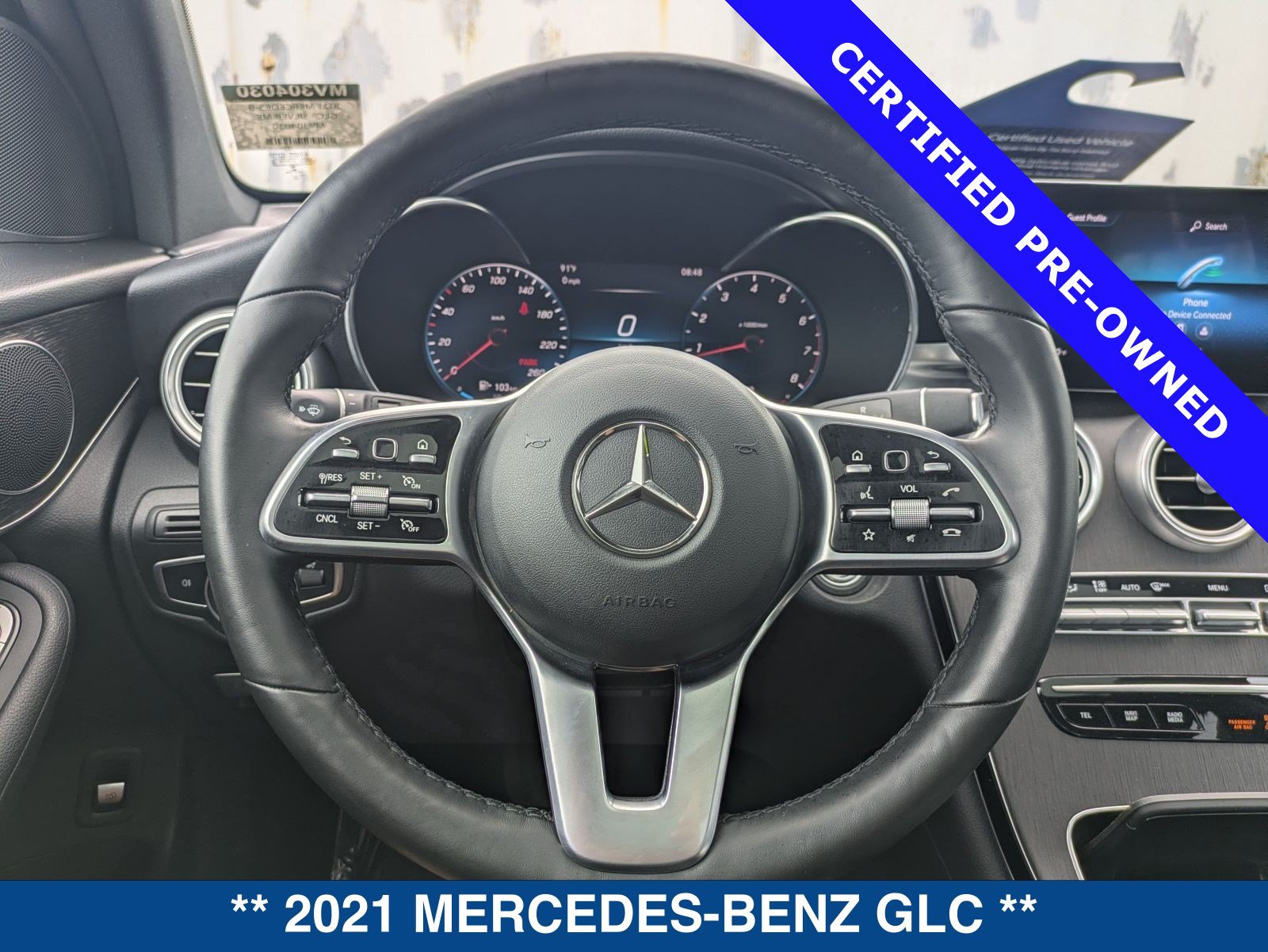 Used 2021 Mercedes-Benz GLC 300 4MATIC image 29
