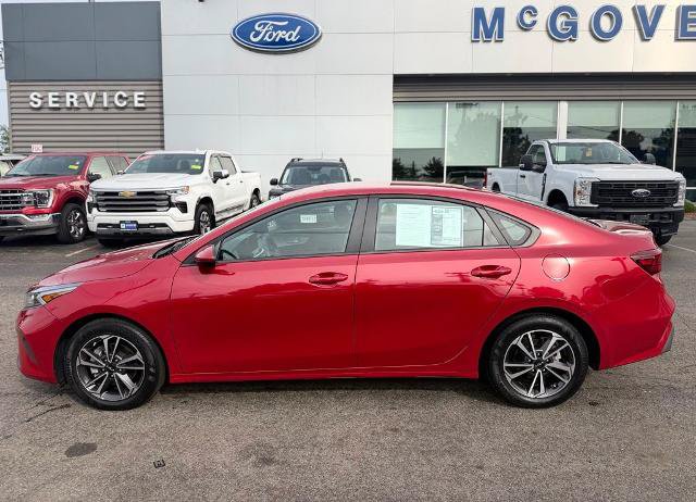 Used 2024 Kia Forte LXS FWD image 4