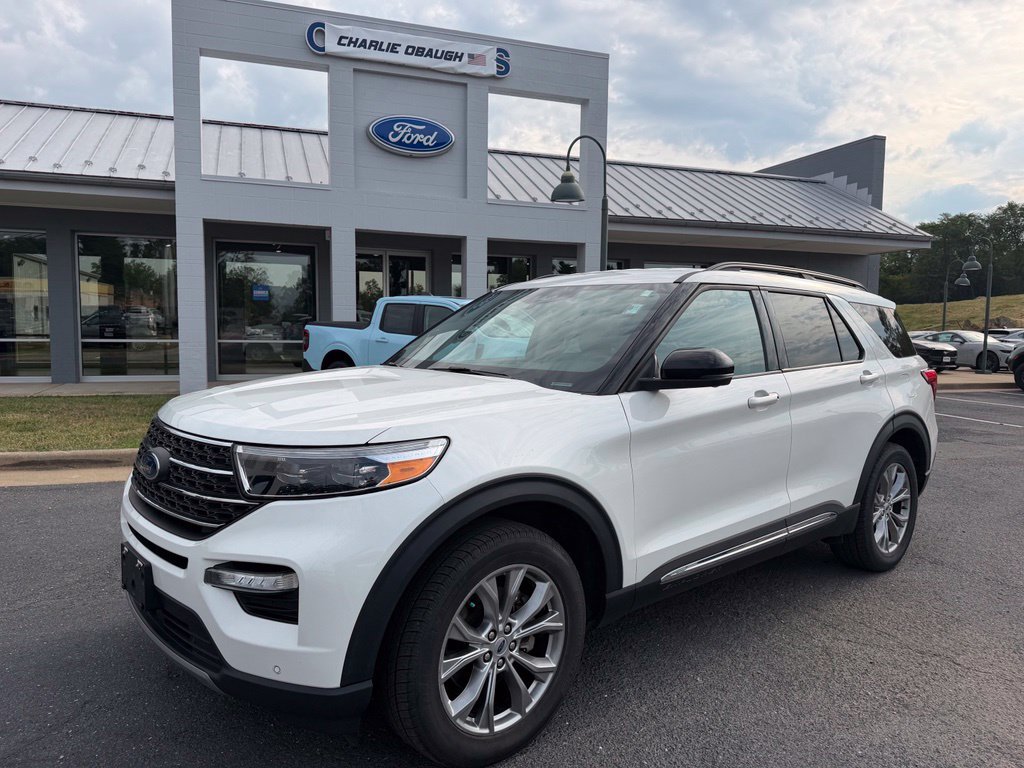 Certified 2022 Ford Explorer XLT w/ Equipment Group 202A