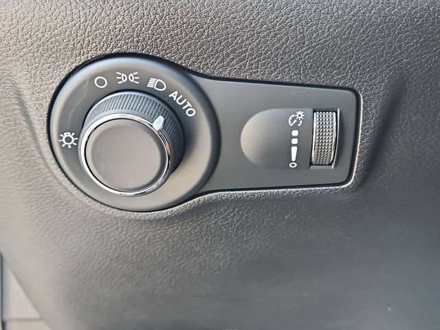 Used 2024 Jeep Compass Sport AWD/4WD image 22