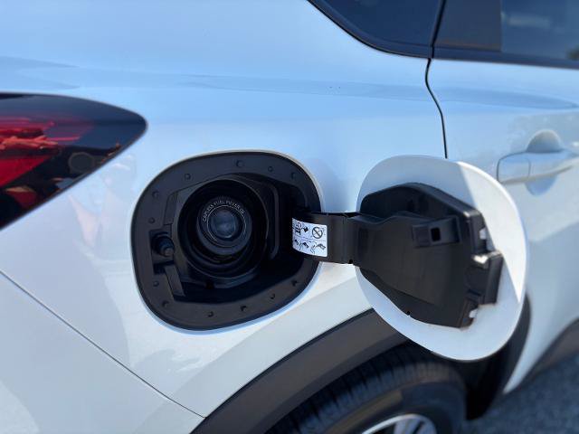 Used 2023 Nissan Rogue SV AWD/4WD image 40